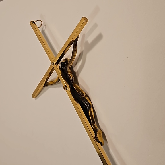 Holy Spiritual Religious Crucifix Cross in Bronze & Brass Finish (#5) - Picture 9 of 12